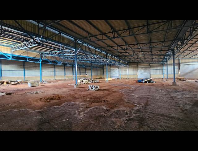 4,000M² WAREHOUSE TO LET IN ROSSLYN