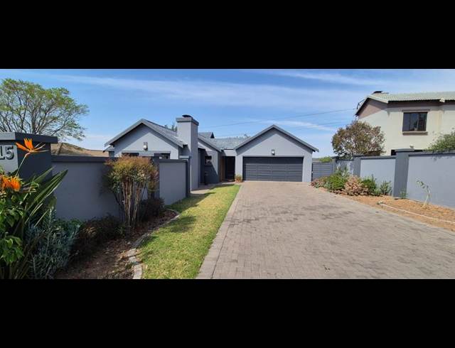 3 BEDROOM PROPERTY TO RENT IN MIDSTREAM ESTATE