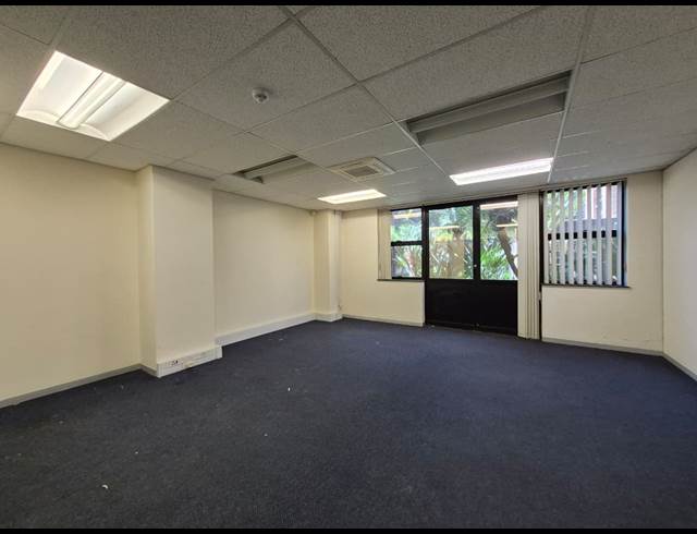 476M² OFFICE TO LET IN ROSEBANK