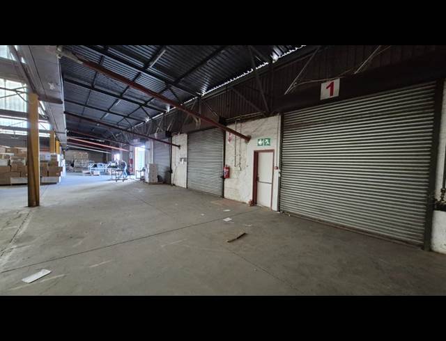 5,356M² WAREHOUSE TO LET IN ANDERBOLT