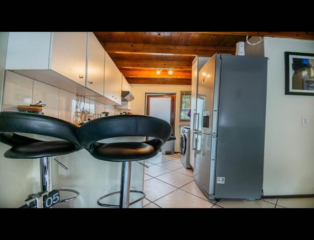 2 BEDROOM PROPERTY TO RENT IN JUKSKEI PARK