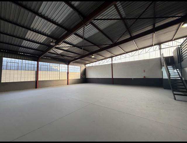 489M² WAREHOUSE TO LET IN ALLANDALE