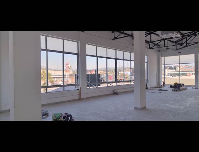 157M² OFFICE TO LET IN NELSPRUIT EXT 14
