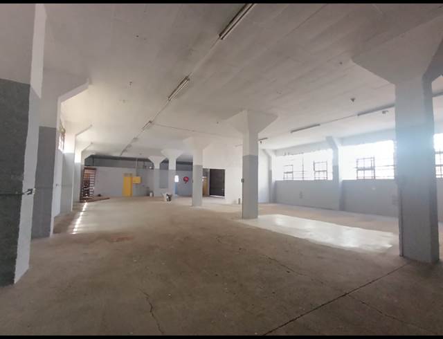 399M² WAREHOUSE TO LET IN PINETOWN CENTRAL