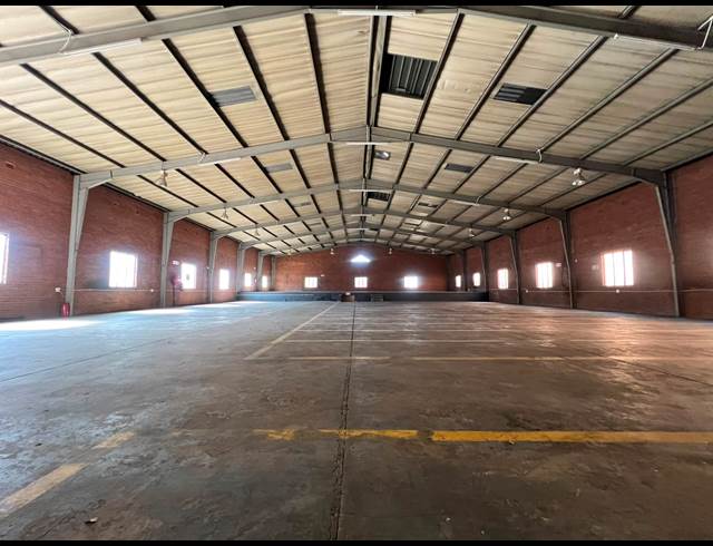 1,200M² WAREHOUSE TO LET IN SUNDERLAND RIDGE