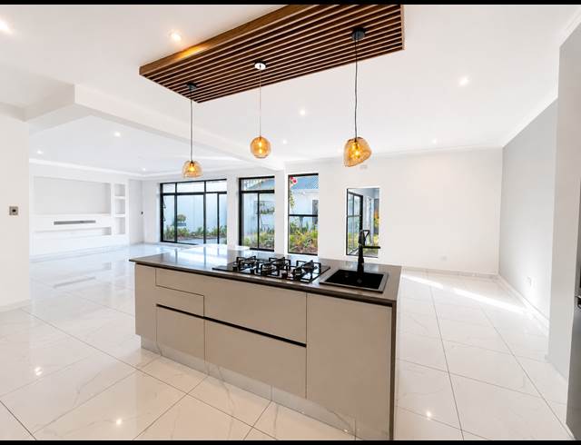 3 BEDROOM CLUSTER TO LET IN MORNINGSIDE
