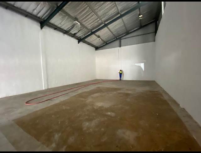 264M² WAREHOUSE TO LET IN RIVERHORSE VALLEY