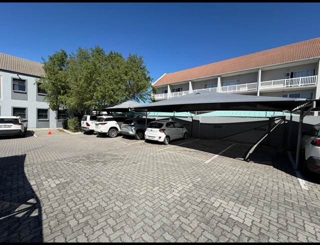 126M² OFFICE TO LET IN DURBANVILLE CENTRAL