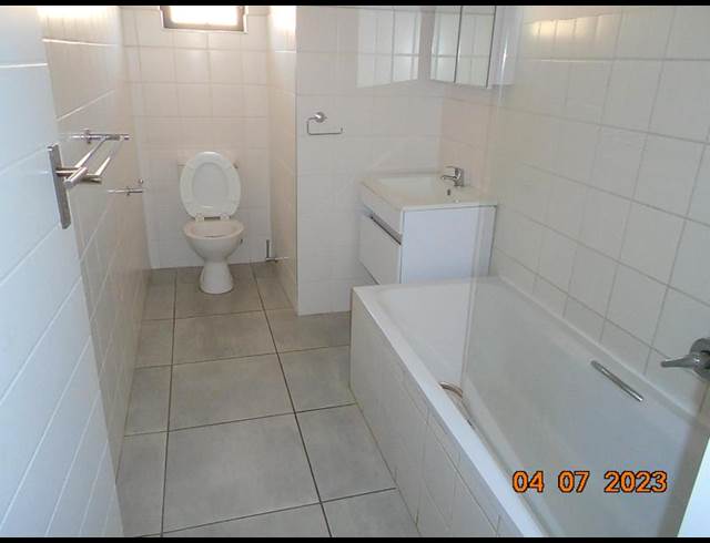 2 BEDROOM PROPERTY TO RENT IN LYNNWOOD