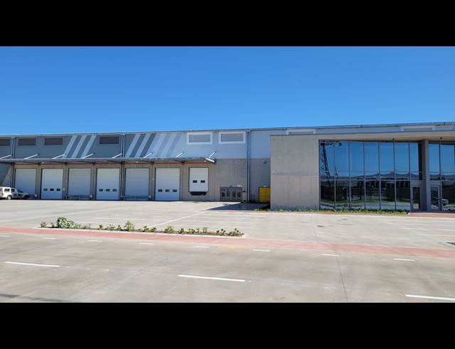 4,375M² WAREHOUSE TO LET IN BLACKHEATH INDUSTRIAL