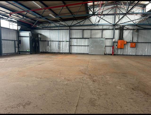 2,524M² WAREHOUSE TO LET IN ANDERBOLT