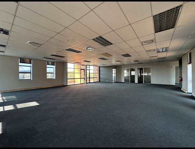 270.10M² OFFICE TO LET IN HIGHVELD TECHNOPARK