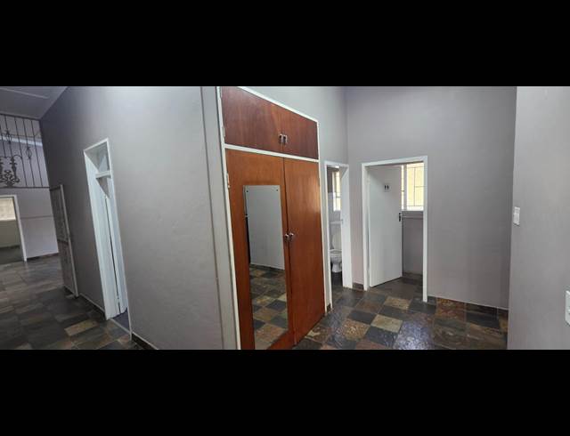344M² OFFICE TO LET IN SONHEUWEL