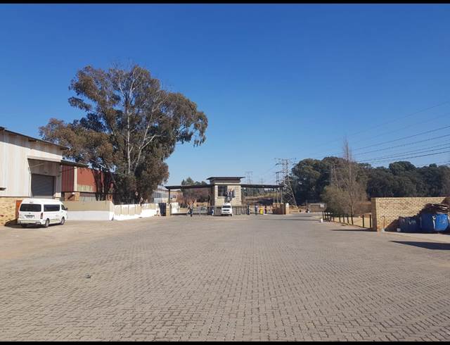 619M² WAREHOUSE TO LET IN AMALGAM