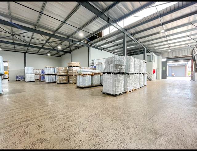 763M² WAREHOUSE TO LET IN NEW GERMANY