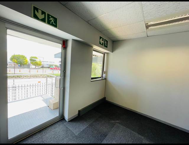 494M² OFFICE TO LET IN RANDJESPARK