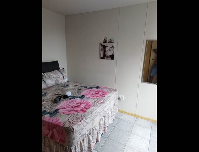 2 bed property to rent in SOUTH BEACH
