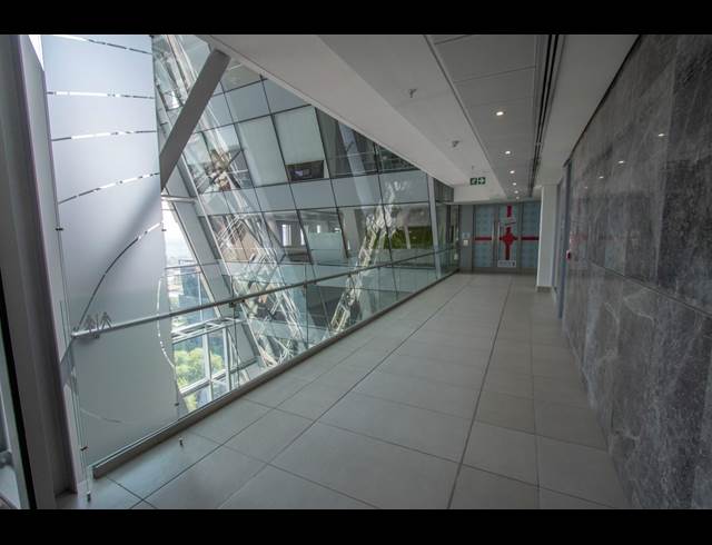 534M² OFFICE TO LET IN SANDTON CENTRAL