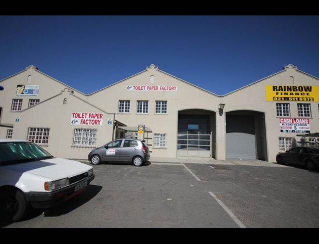 262M² WAREHOUSE TO LET IN MAITLAND