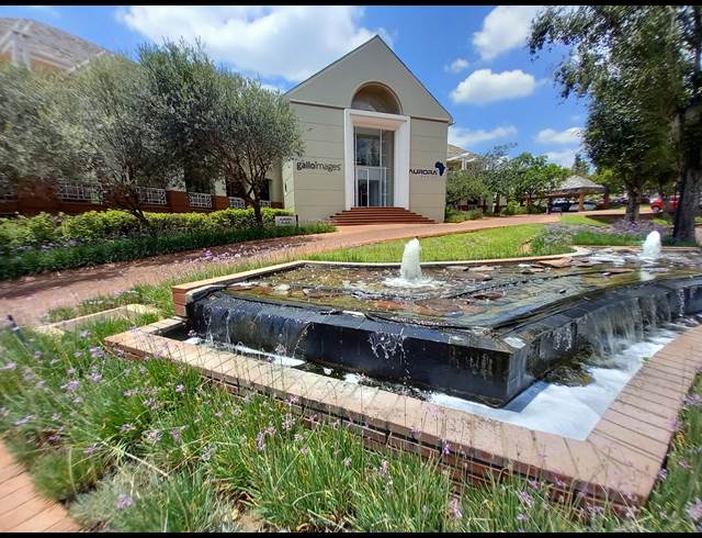 361M² OFFICE TO LET IN BRYANSTON