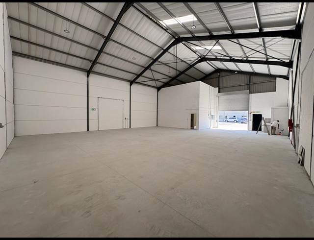 353M² WAREHOUSE TO LET IN FIRGROVE