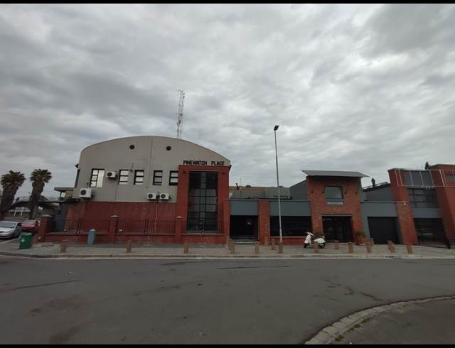 415M² BUSINESS TO LET IN MAITLAND