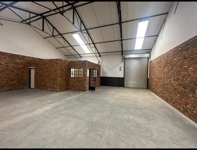 150M² WAREHOUSE TO LET IN BENONI SOUTH