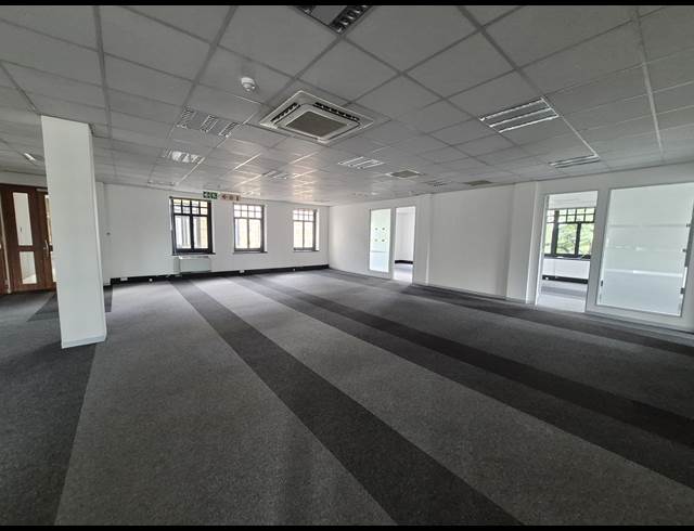 229M² OFFICE TO LET IN SANDTON CENTRAL