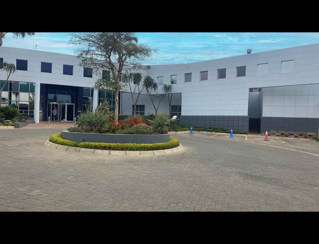 12,844M² WAREHOUSE TO LET IN RANDJESPARK