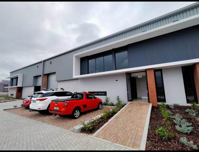 428M² WAREHOUSE TO LET IN KRAAIFONTEIN INDUSTRIA