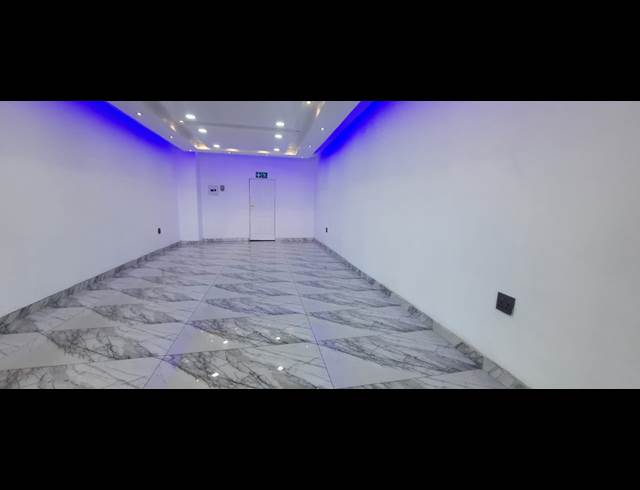 38M² BUSINESS CENTRE TO LET IN LAUDIUM
