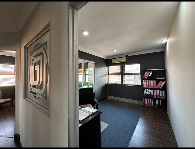 545M² OFFICE TO LET IN CENTURION CENTRAL
