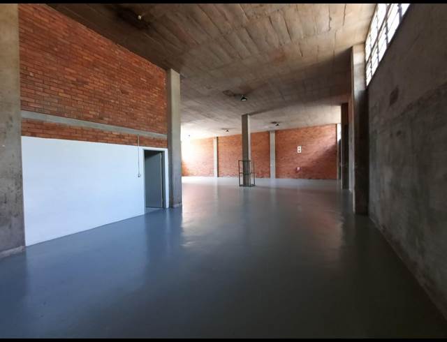 410M² WAREHOUSE TO LET IN PINETOWN CENTRAL