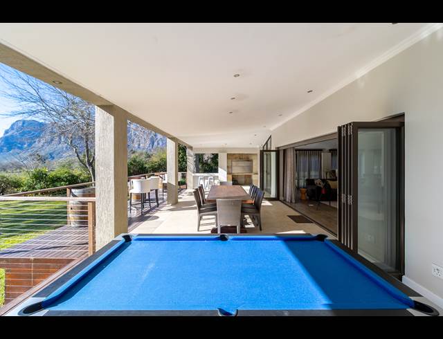 4 BEDROOM HOUSE TO LET IN STELLENBOSCH FARMS