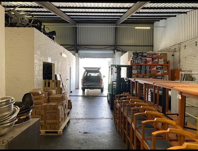 500M² WAREHOUSE TO LET IN EPPING INDUSTRIAL
