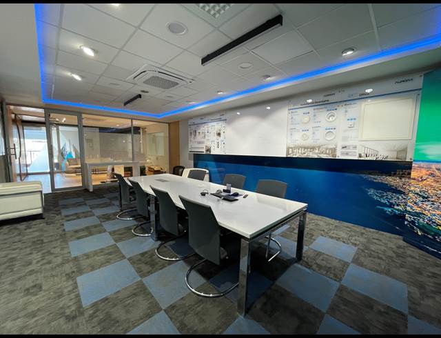 425M² OFFICE TO LET IN BRYANSTON