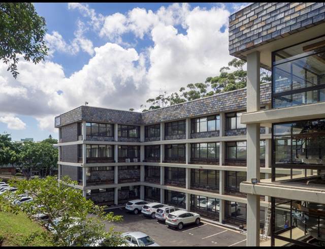 105M² OFFICE TO LET IN WESTVILLE