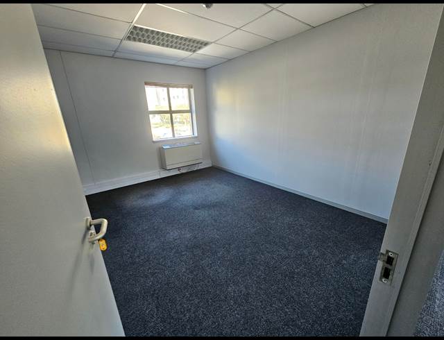 476M² OFFICE TO LET IN CENTURY CITY