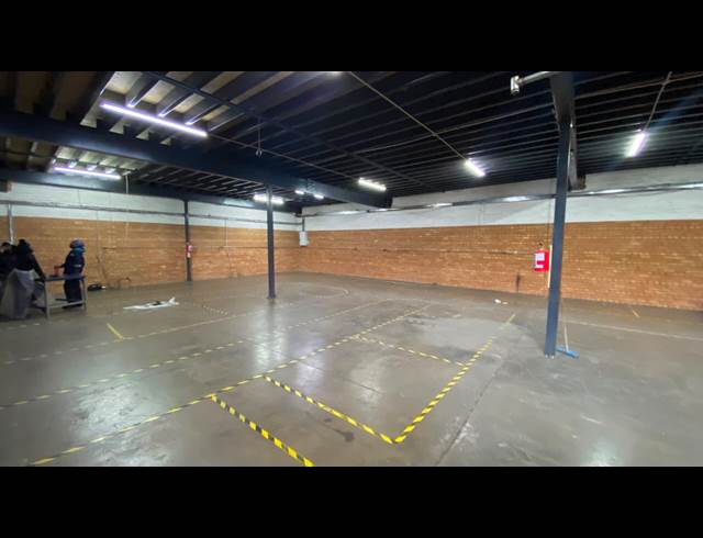 300M² WAREHOUSE TO LET IN SUNDERLAND RIDGE