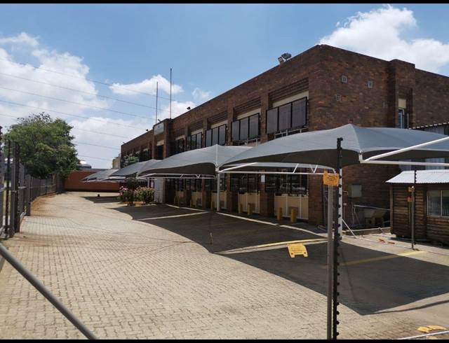 3,224M² WAREHOUSE TO LET IN DENVER
