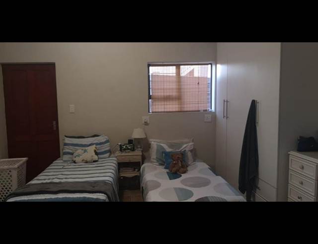 1 BEDROOM PROPERTY TO RENT IN PARKLANDS