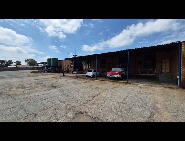 1,500M² FACTORY TO LET IN MOREHILL