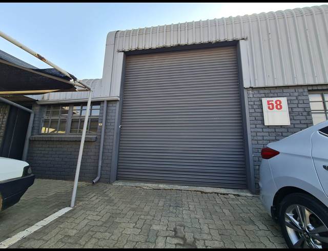 169M² WAREHOUSE RENTED IN WADEVILLE