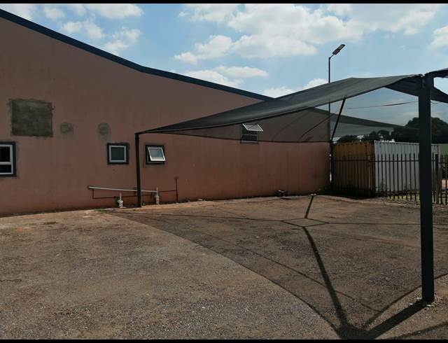 350M² WAREHOUSE TO LET IN BREDELL