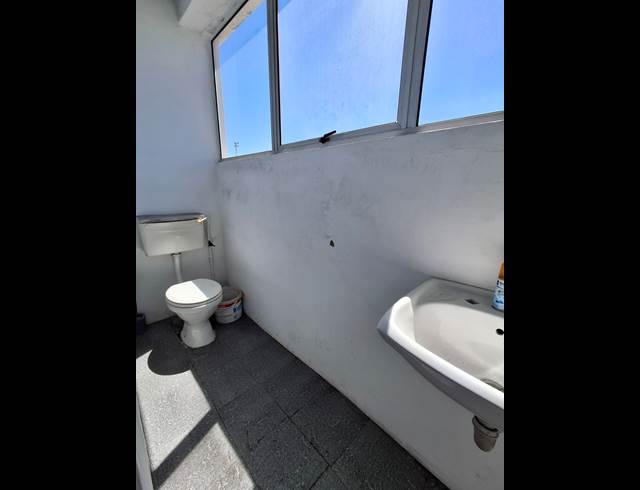 70M² OFFICE TO LET IN ARCADIA