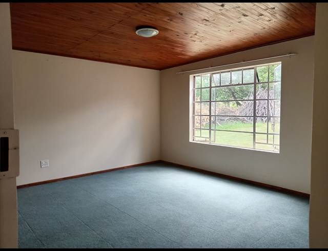 2 bed property to rent in NIETGEDACHT 535-JQ