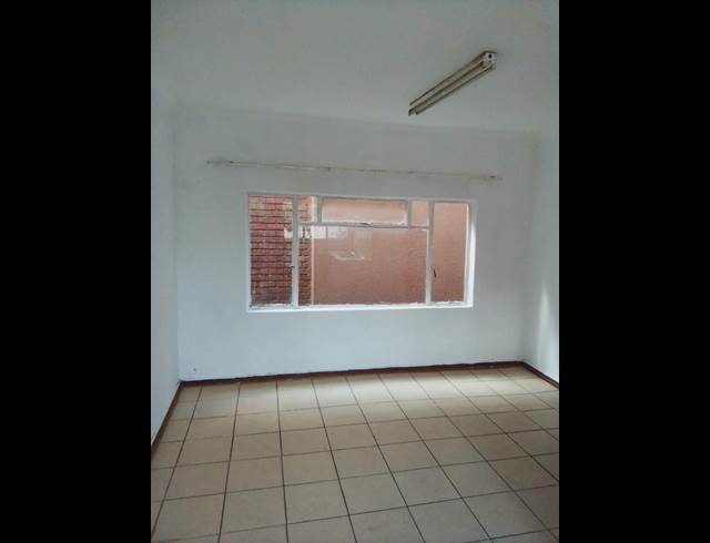 1 BEDROOM PROPERTY TO RENT IN PRIMROSE