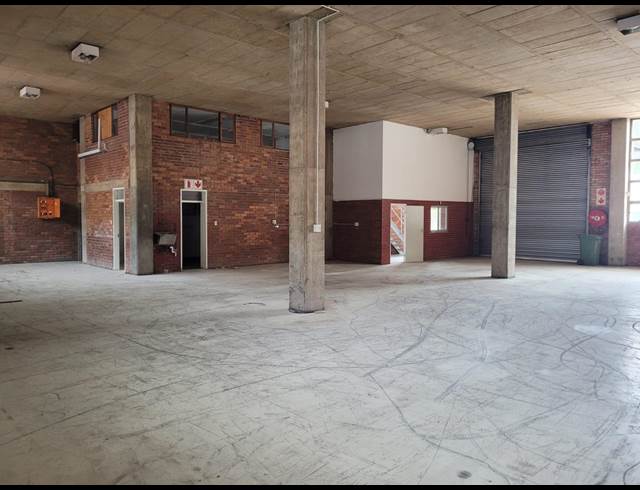416M² WAREHOUSE TO LET IN PINETOWN CENTRAL