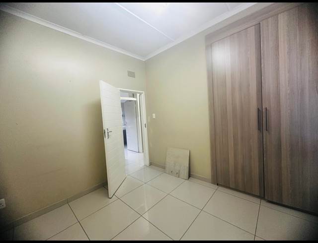 350M² OFFICE TO LET IN PARKDENE