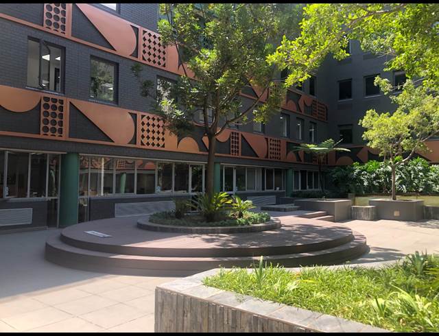 301M² RETAIL TO LET IN ROSEBANK